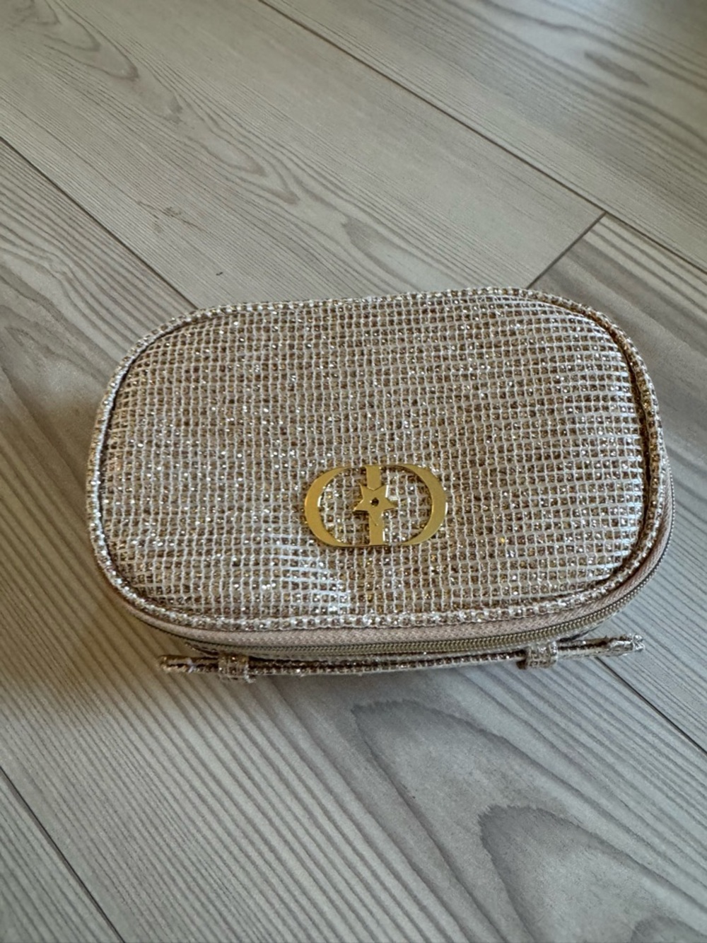 Small Make up/Accessories bag - Picture 2 of 6